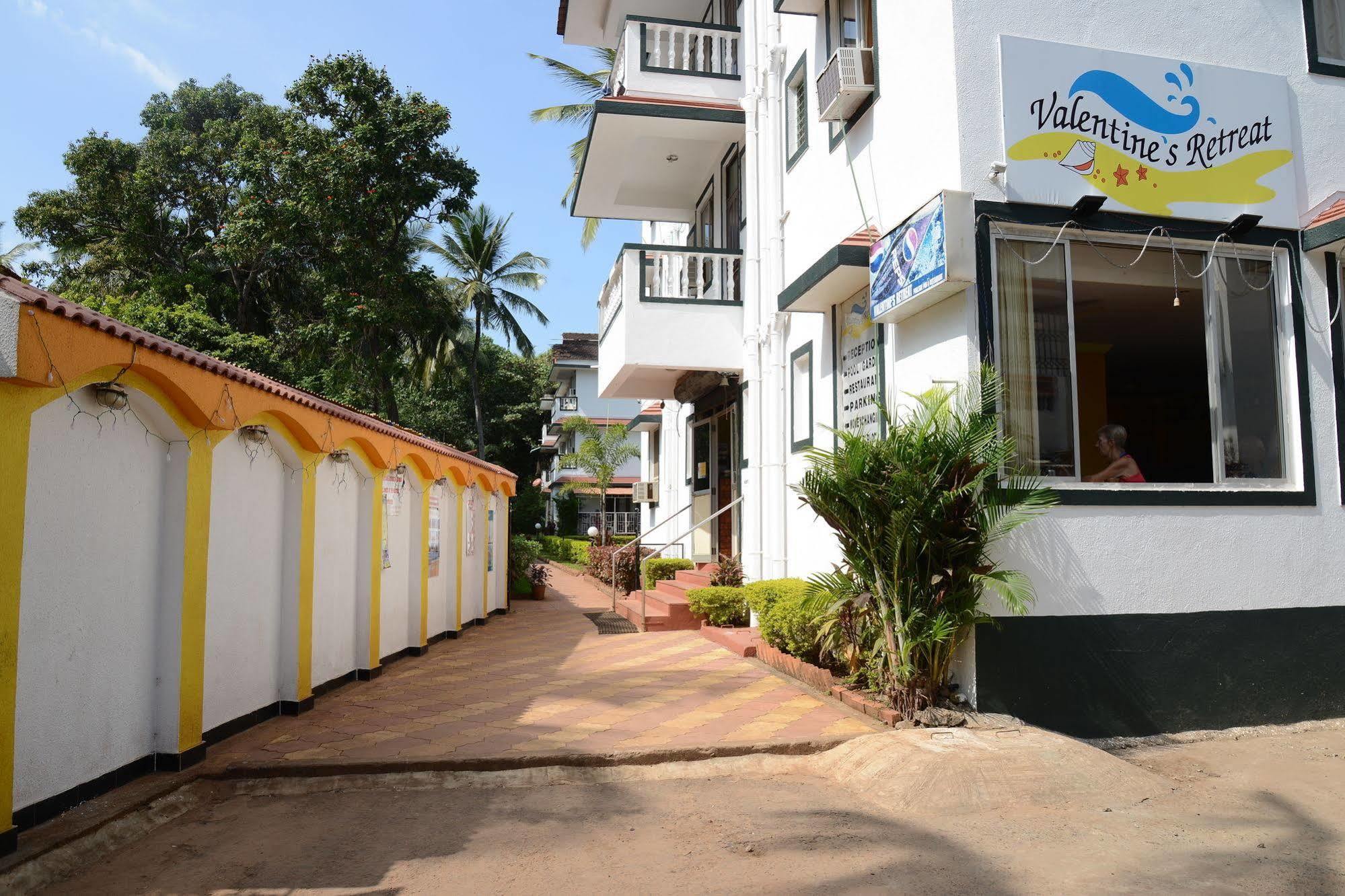 Hotel Valentines Retreat à Candolim Extérieur photo
